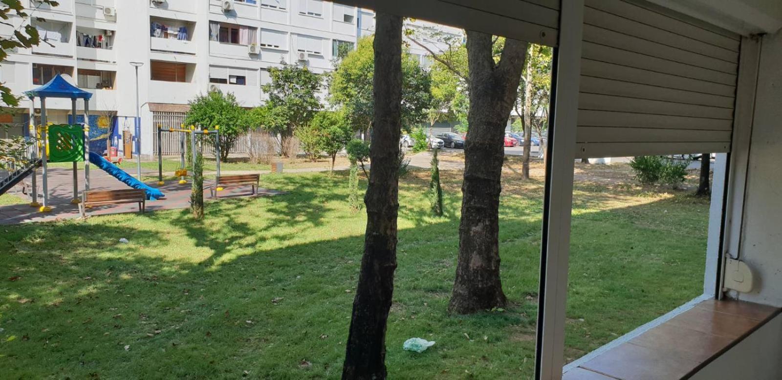 Yellow Apartment, Central פודגוריצה מראה חיצוני תמונה